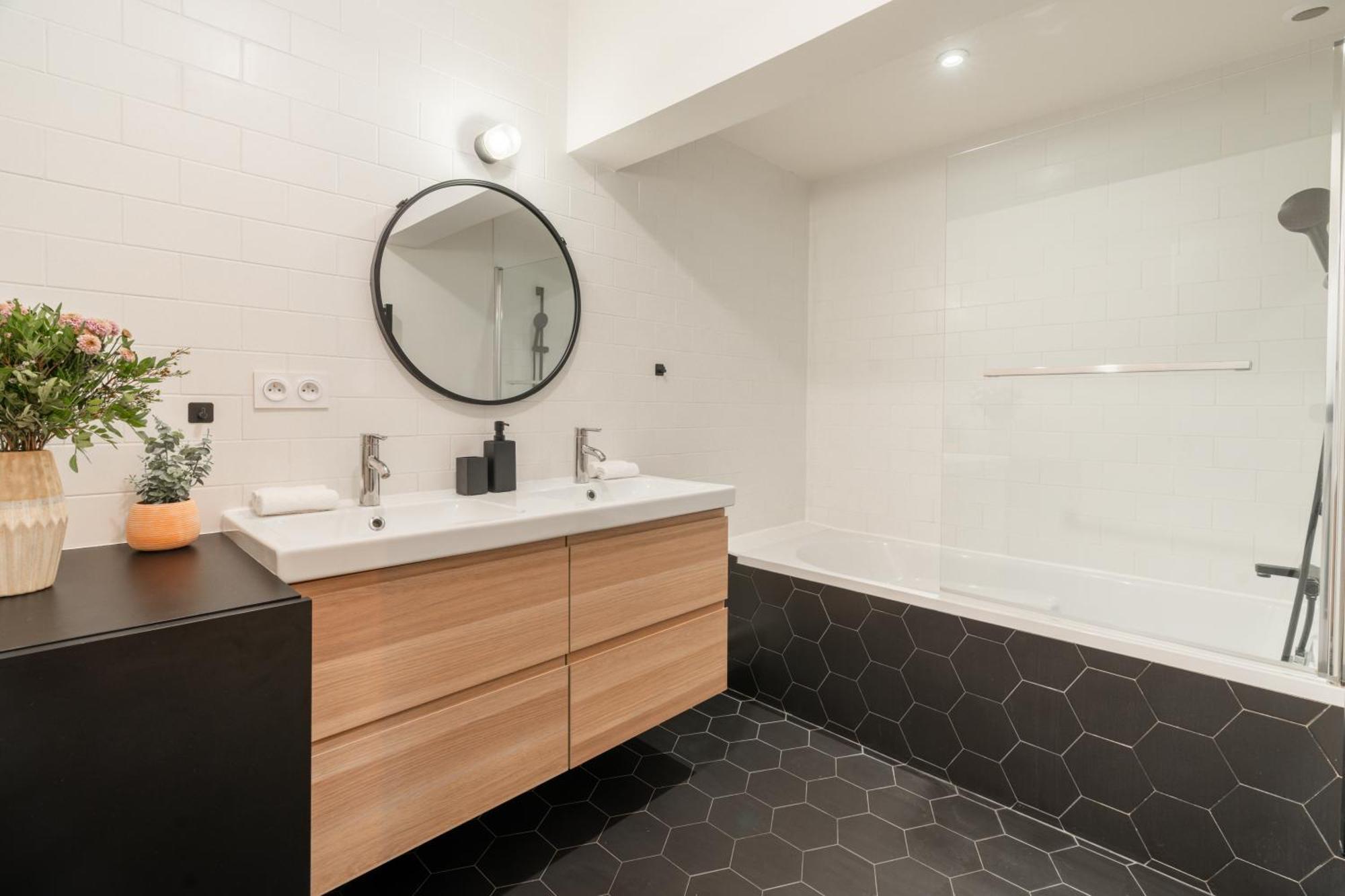 Sereners - Charming Serviced - Beaugrenelle Appartement
